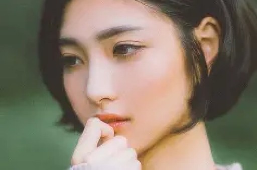 方媛缺席发布会被骂耍大牌？真相曝光：郭富城陪她披麻戴孝跪灵堂
