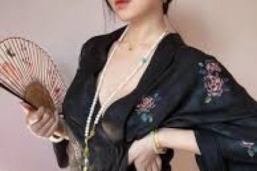 卖惨、绑架、戴绿帽没文化还要玩剧本被封杀一个都不值得同情
