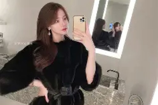 陪睡陪玩竟然只是冰山一角又有女星自曝圈内黑幕五十五岁了都不肯放过