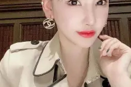 女教师婚内出轨师德何在？